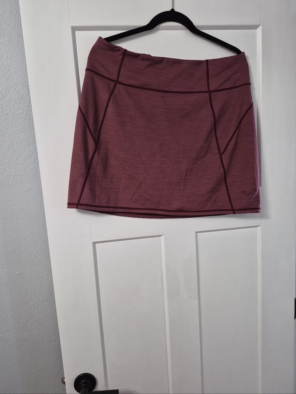 Kuhl Women’s Athletic Skort in Mauve Raspberry Size Med
